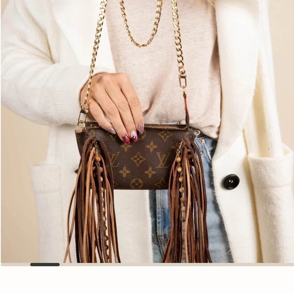 Vintage Boho Bags Louis Vuitton Brown and Tan Fringe Clutch - Picture 9 of 9